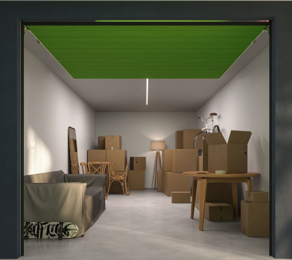 Garagebox/opslagruimte met dozen